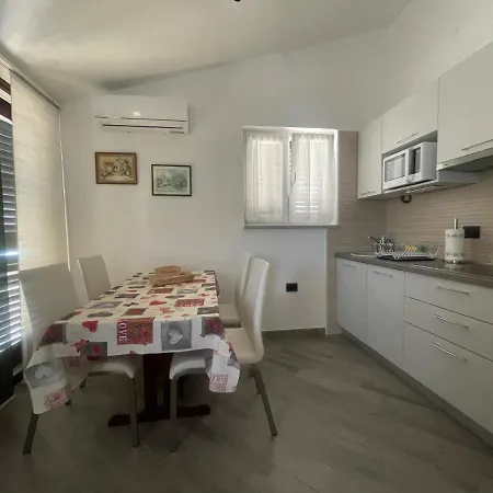 Sea View 400 M From - Free Parking